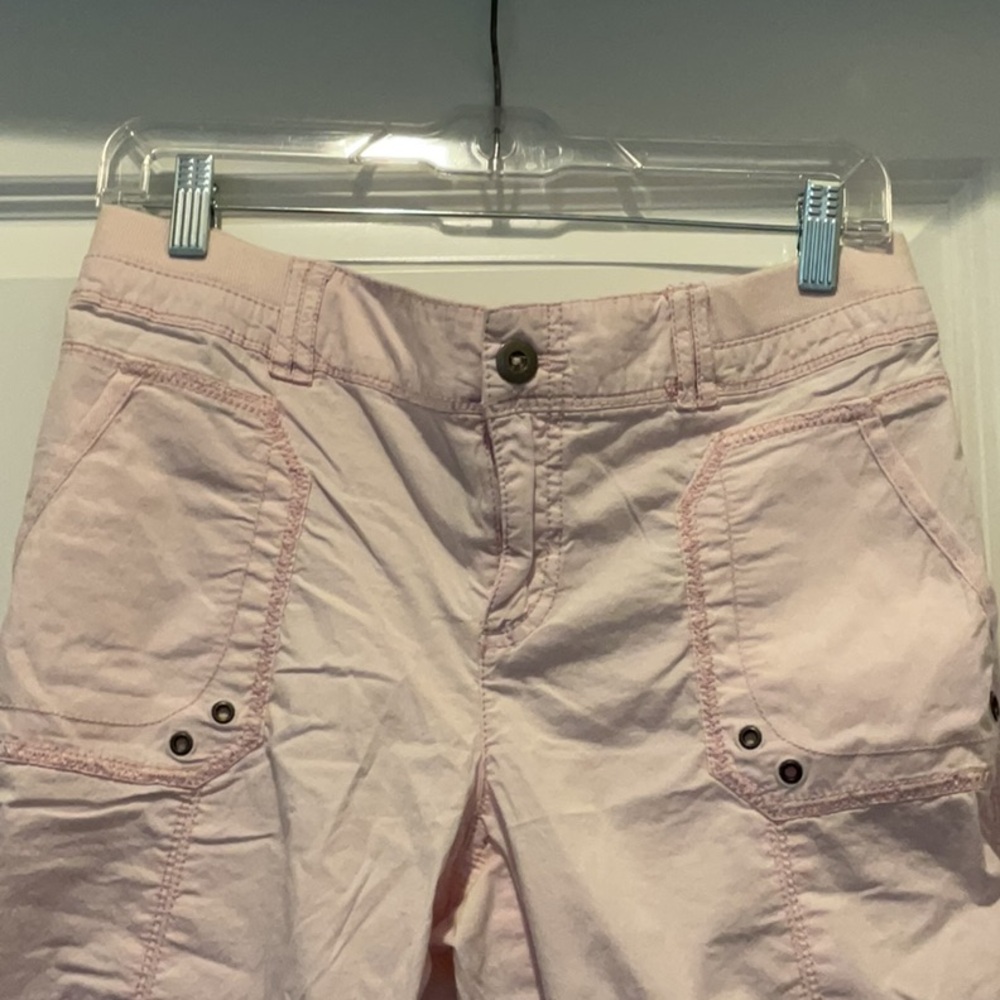 NWOT Khakis & Company Women's Pink Shorts - Picture 2 of 4